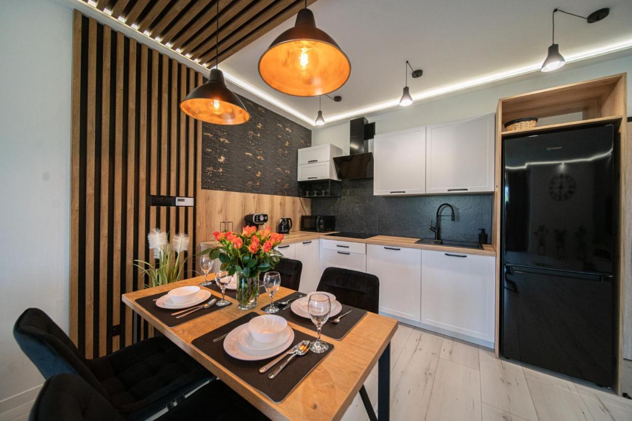 Apartament Duzy Staw Apartment Jelenia Gora Bagian luar foto